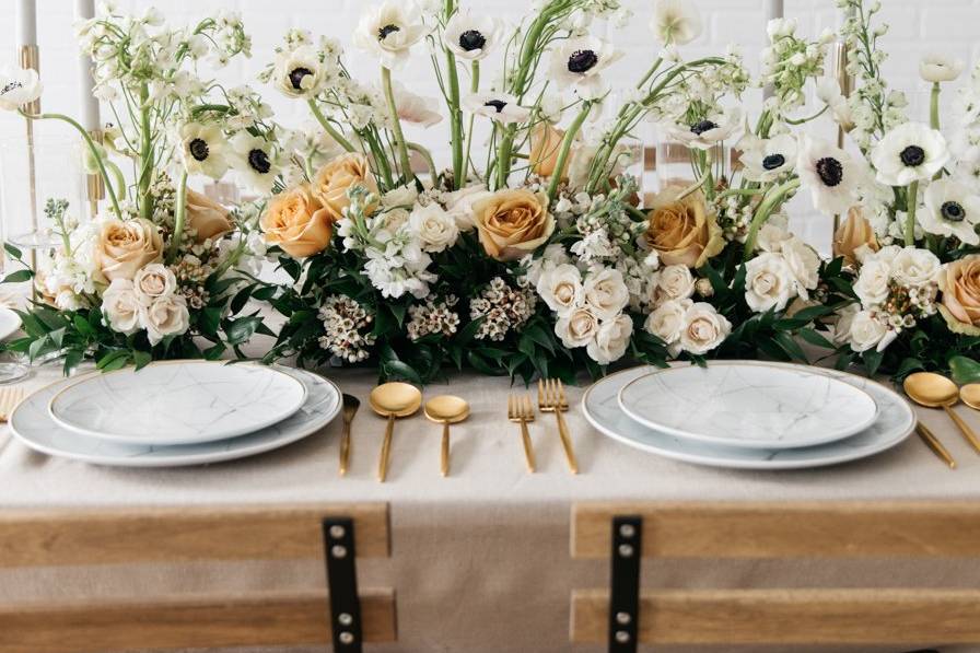 Haussman Floral Table Display