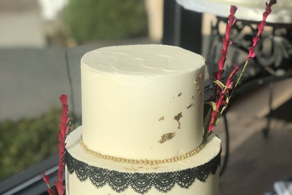 1480 - Oh, Louis! (Vuitton) - Wedding Cakes, Fresh Bakery