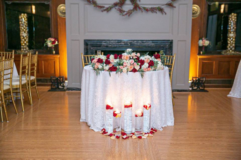 Sweetheart Table