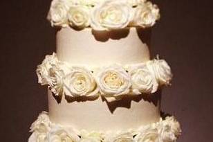 5 layered wedding cake
