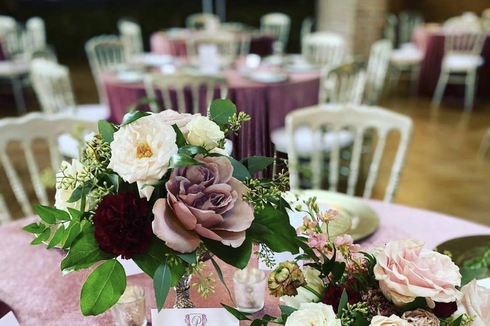 Table number and name cards