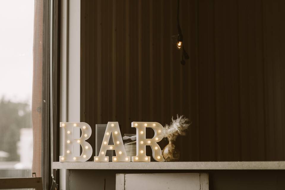 Bar sign