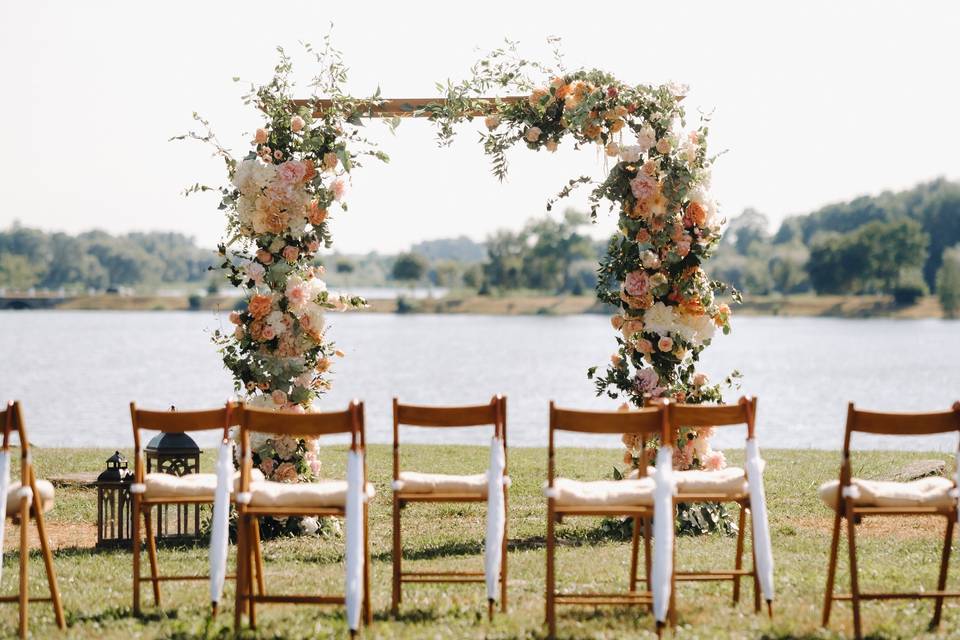 Floral lakefront ceremony