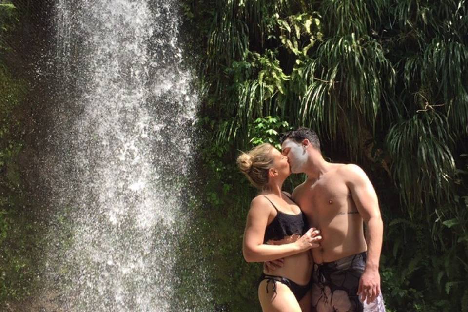 Waterfall kisses