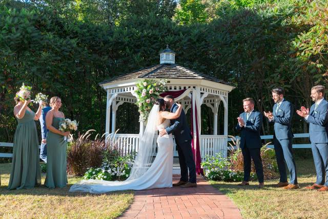 Ceremony Ending - Danielle-Rob