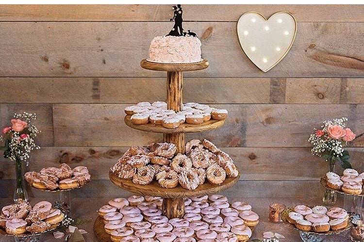 Dessert Table-Donuts