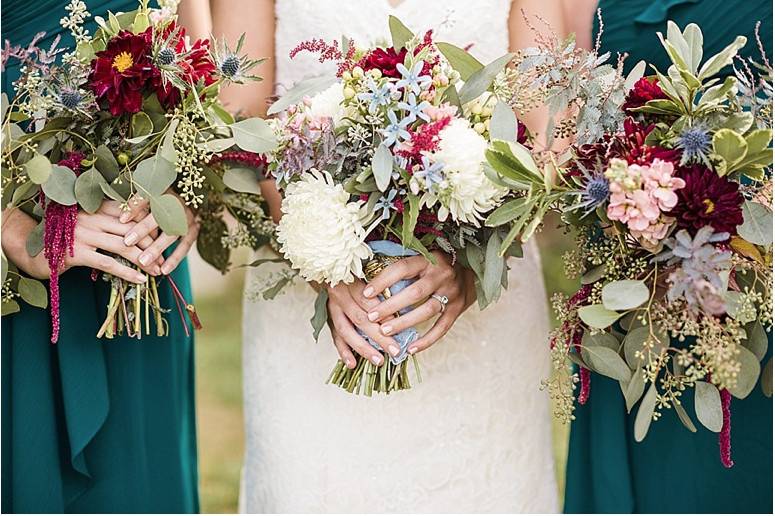 Matching bouquets