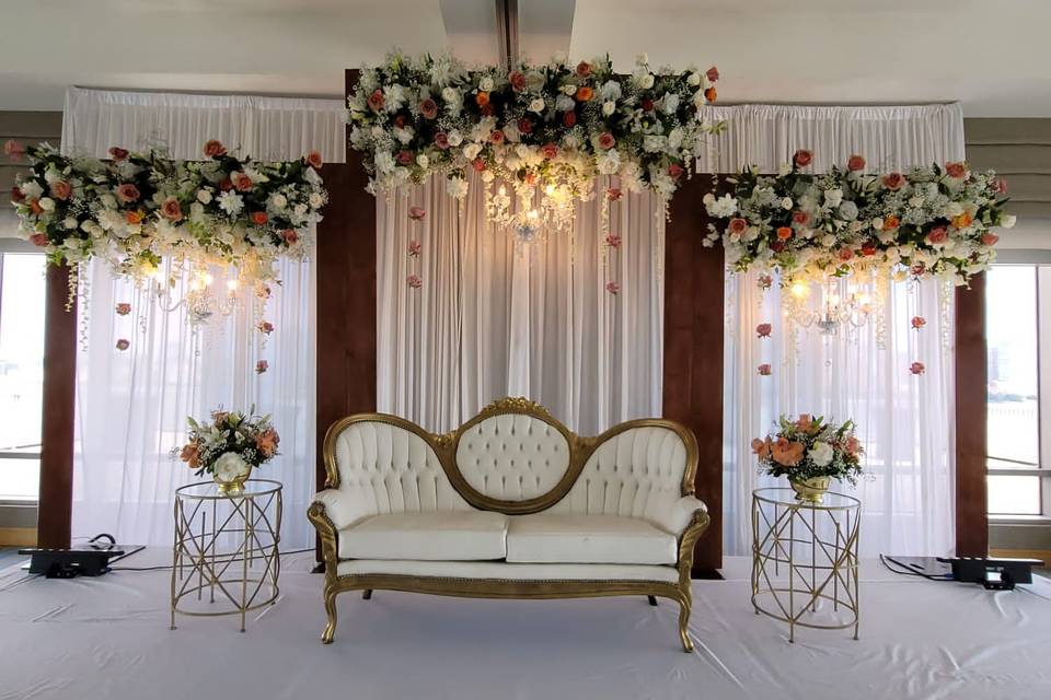 Enchanting Floral Reception!