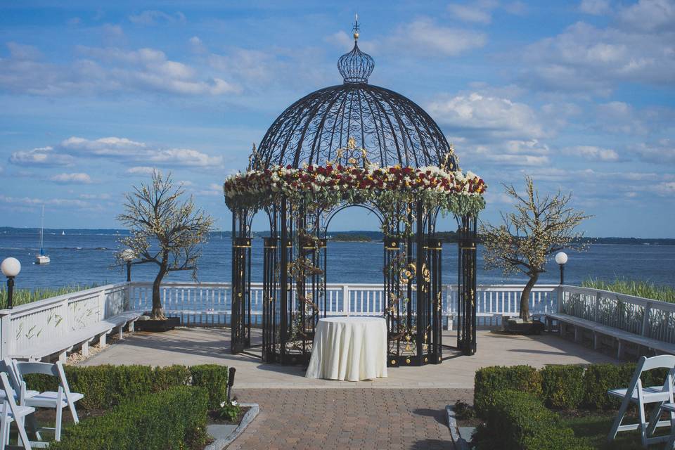 Flower ring reception stage