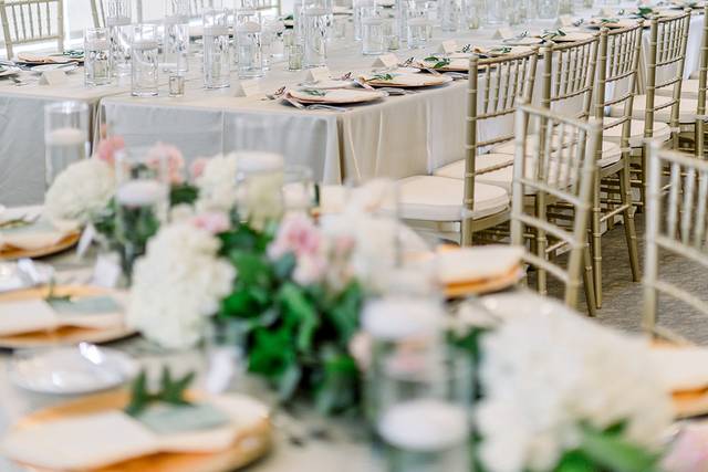 Blush & mauve wedding
