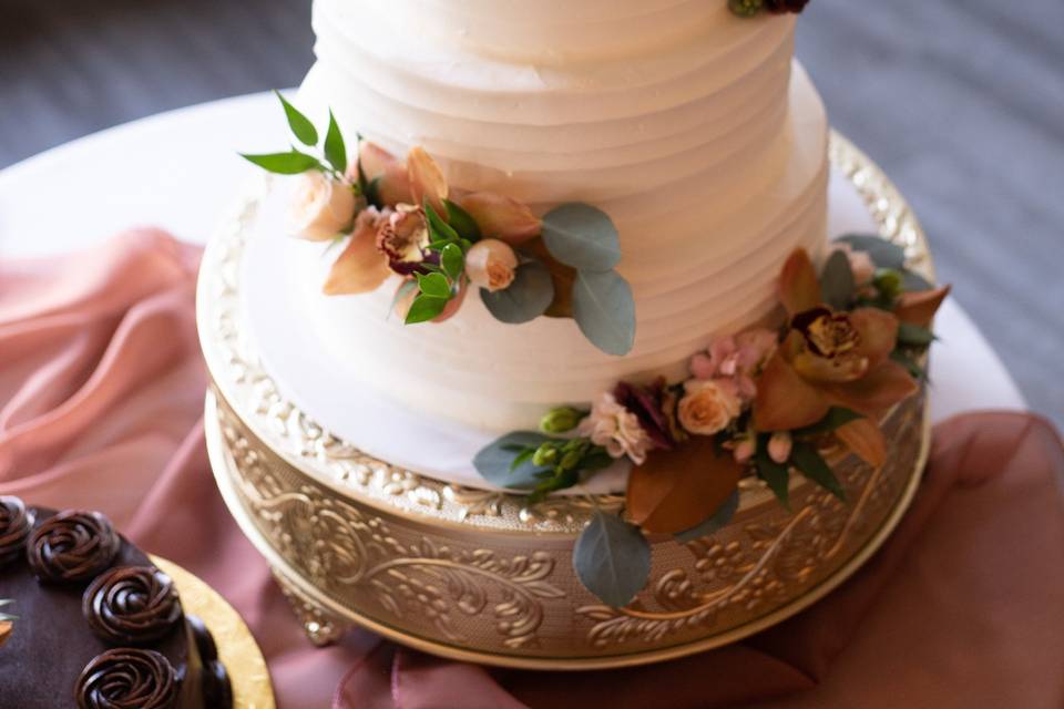 Cake Flowers - Accent Blooms