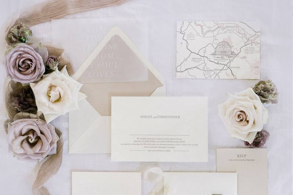 Simple minimal invitations