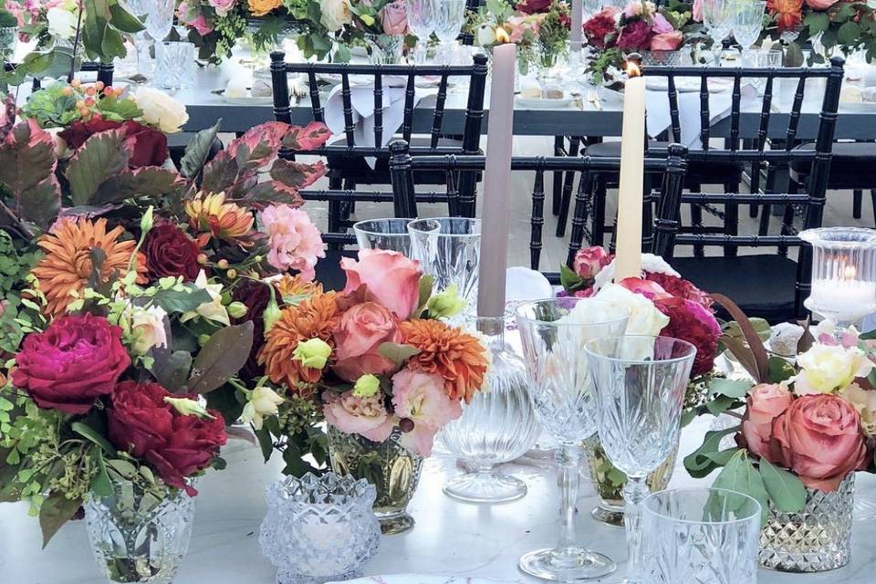 Colorful table arrangements