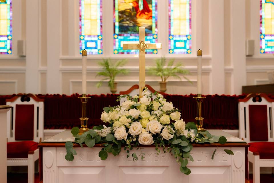 Ceremony arrangement