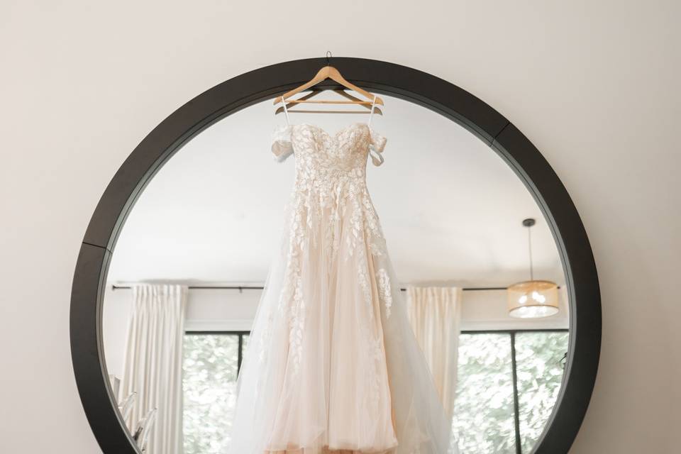 The glass house bridal suite