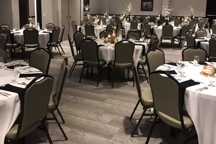 Black Chair/Table Setup