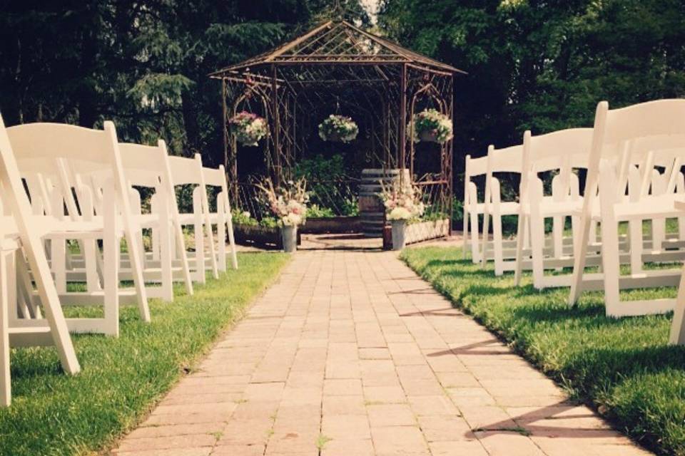 Garden Gazebo walkway