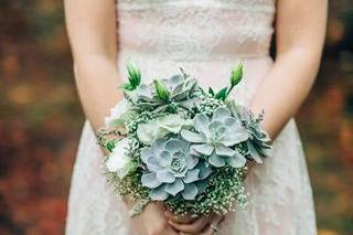 Bridal dress and bouquet