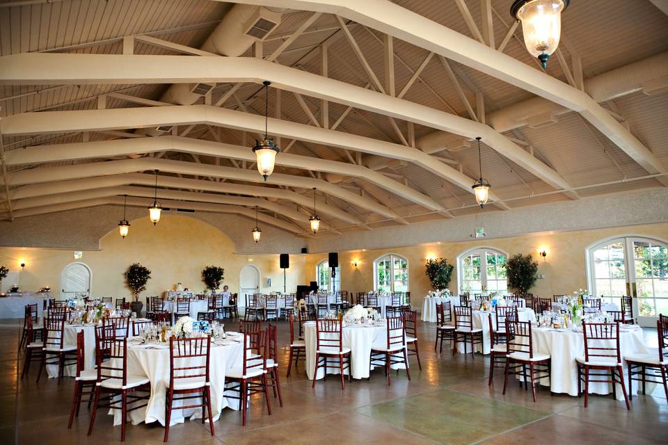 Pavilion Dining