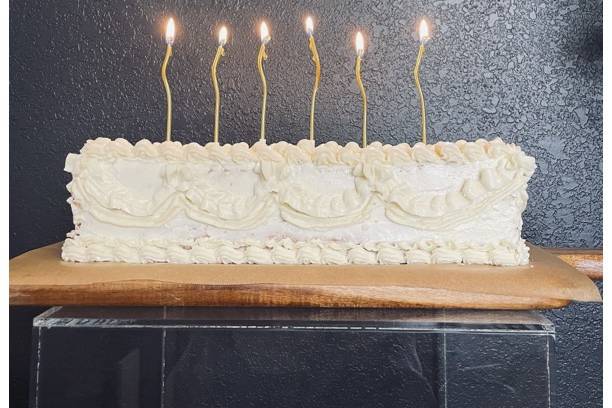 Vintage Rectangle Cake