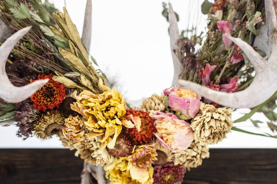 Dried Flower Deer Mount