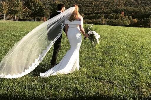 Bride & Groom & Mountain