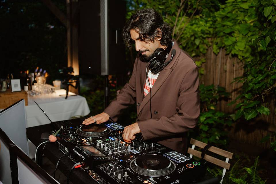 Vibes were electric all night.