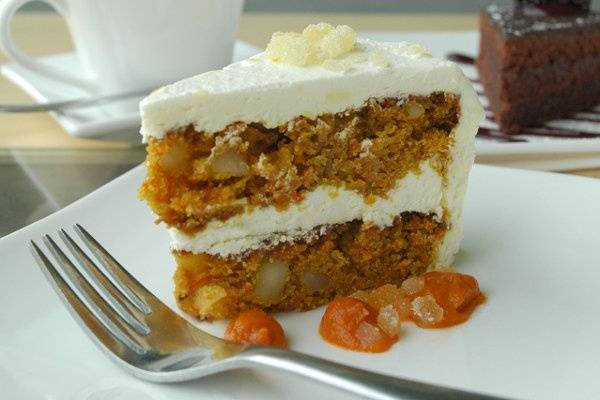 Vegan Carrot Cake & Flourless Chocolate Cake. Yum!