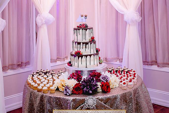 Cake table