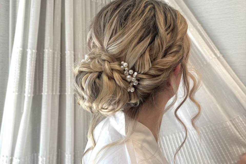 Low bun