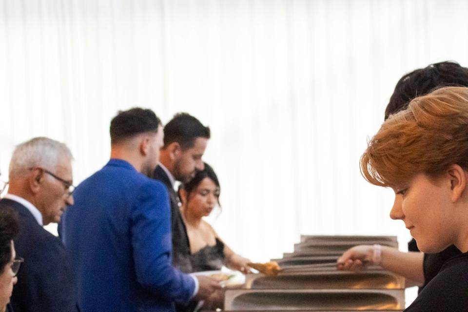 Buffet Service