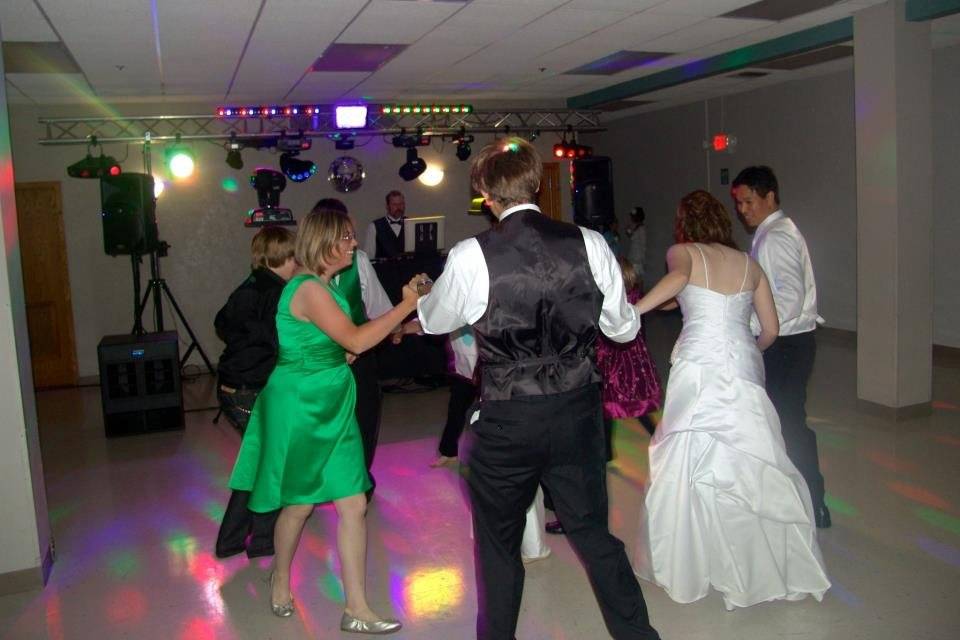 BUTLER PRODUCTIONS WEDDING DJs