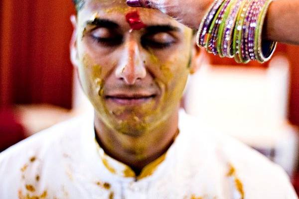 A Gujarati Wedding at the Portsmouth Renaissance Hotel in Virginia.