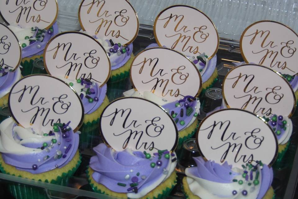 Mr. & Mrs. Cupcakes