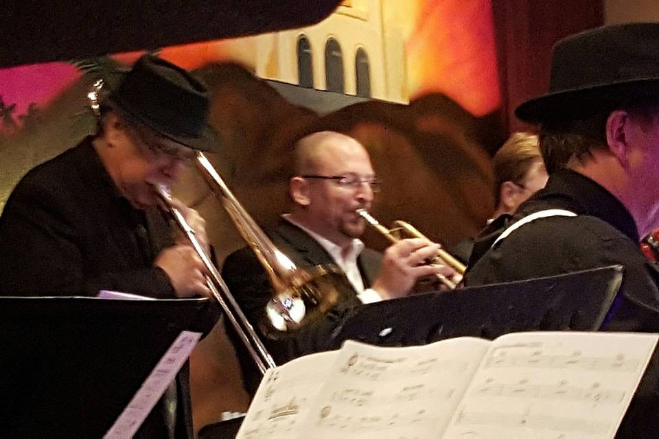Kickin' Brass Band