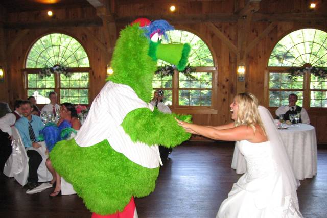Dance with the bride