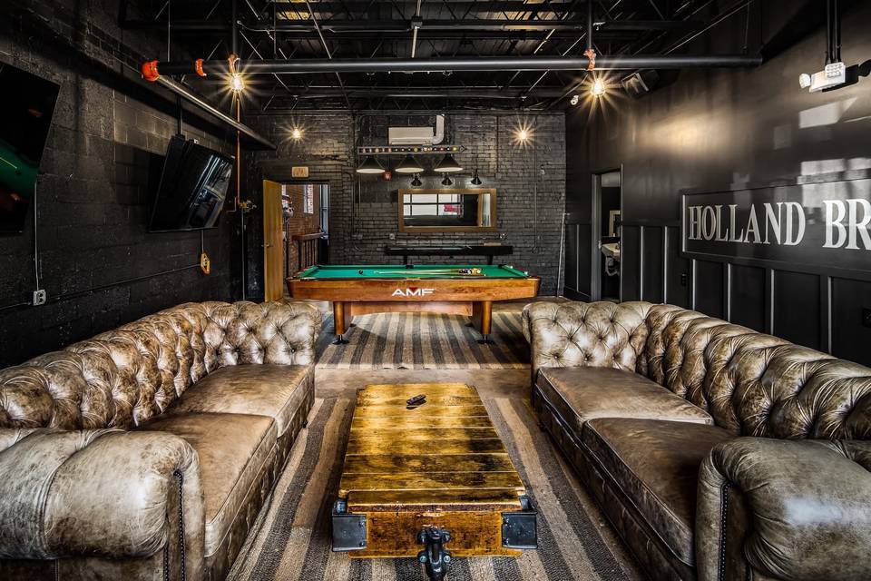 Bourbon Lounge