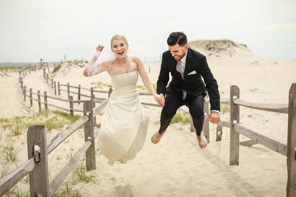 Makeup: Beauty by KaitlynPhoto: Pear Weddings