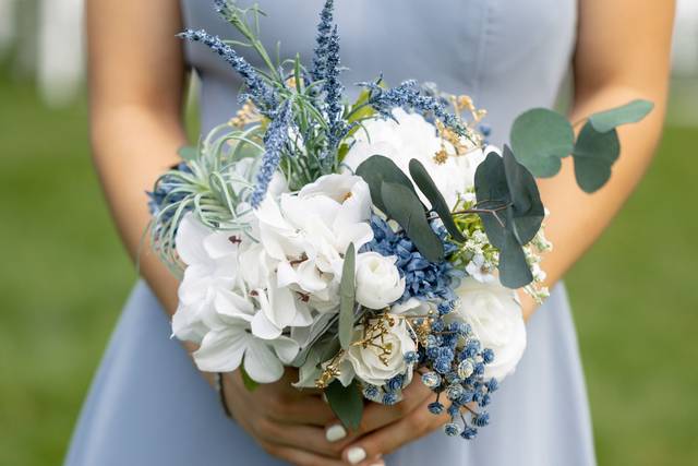 Bridesmaid bouquet