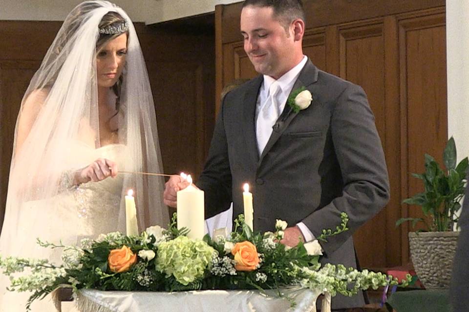 Lighting the Candle - Schaumburg Wedding Video
