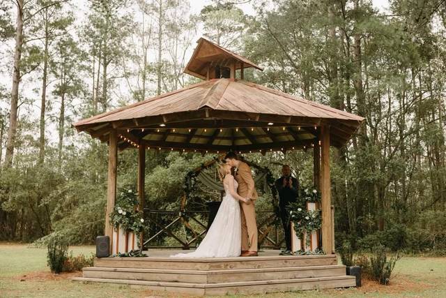 Planned to Perfection Events and Rentals