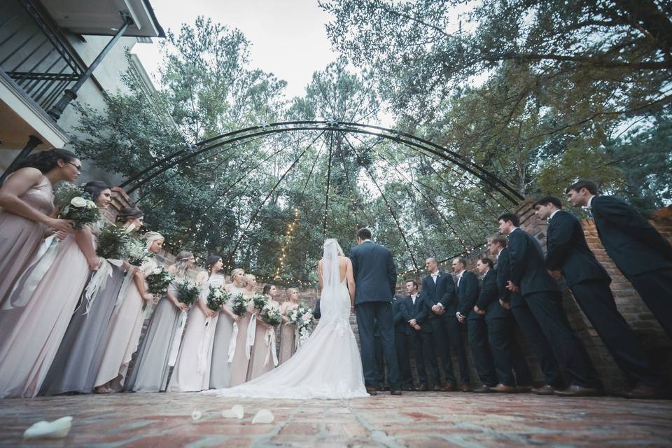 Fleur De Lis Event Center