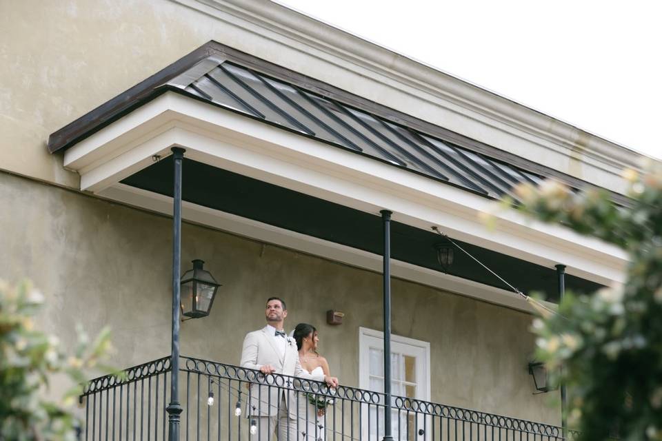 Pontchartrain Courtyard