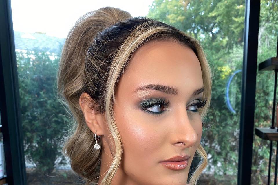 Emerald green smokey eye