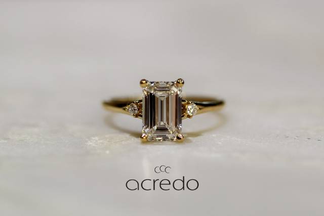 Petite 3 stone ring