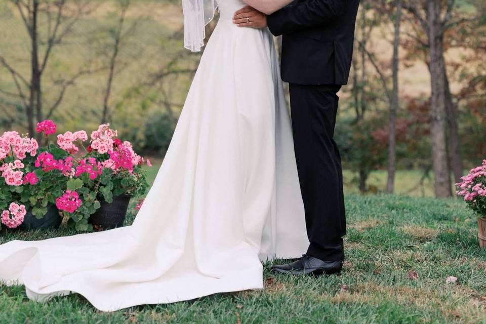 Upstate Airbnb elopement