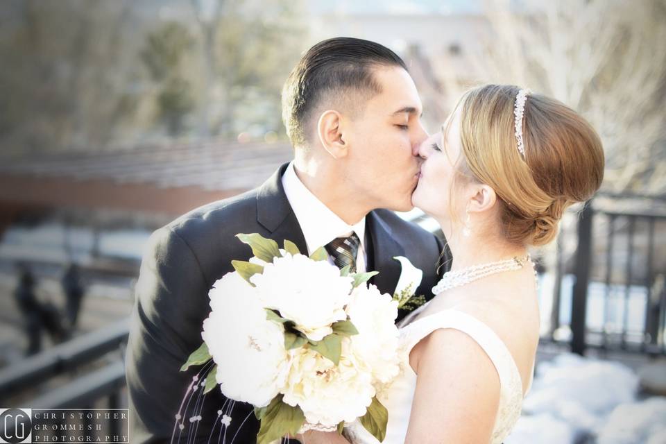 Couple kissing