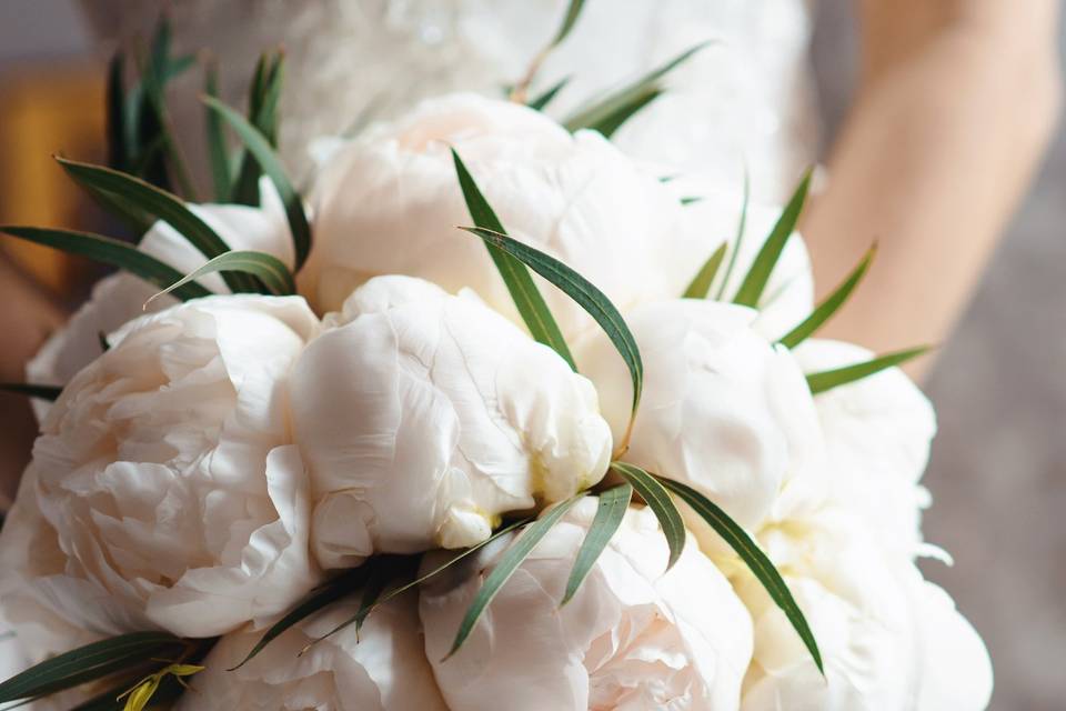 Never go wrong with peonies