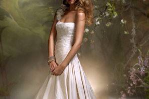 She's So Beautiful...Consignment & Bridal
