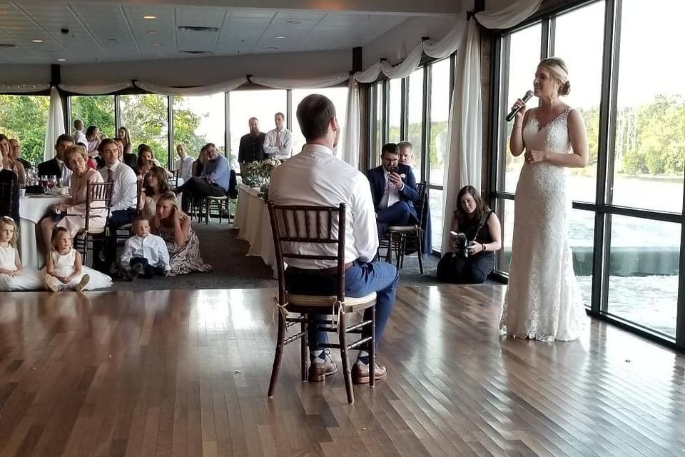 Bride speech at wedding